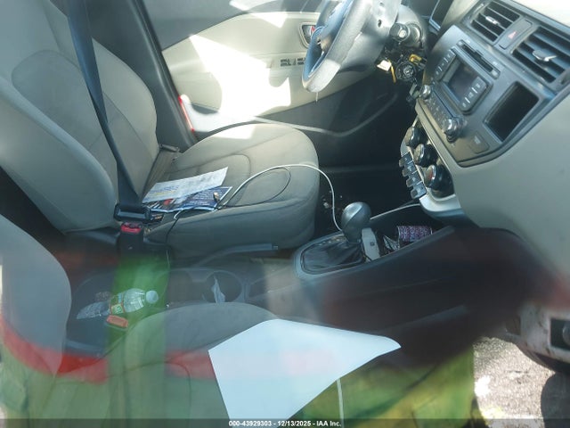 KIA RIO LX 2014 KNADM4A34E6414809 Image 5
