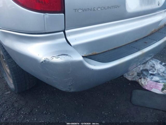 2002 CHRYSLER TOWN & COUNTRY 2C8GT64L72R541082 Photo 5