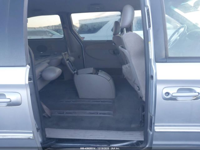 2002 CHRYSLER TOWN & COUNTRY 2C8GT64L72R541082 Photo 7