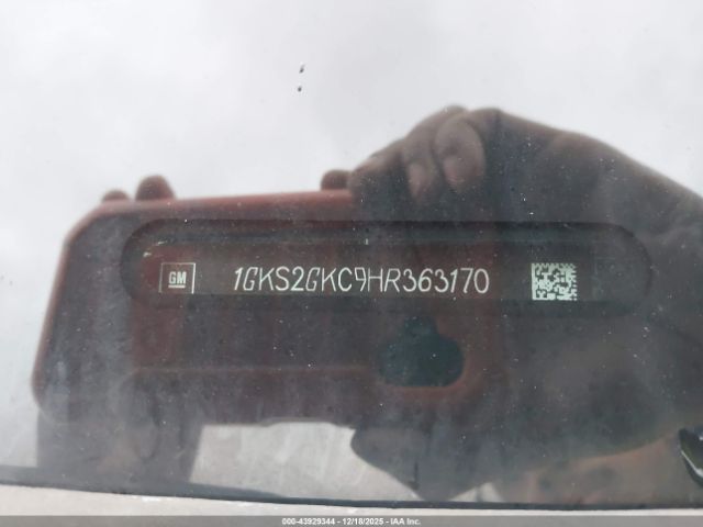 2017 GMC YUKON XL 1GKS2GKC9HR363170 Photo 8