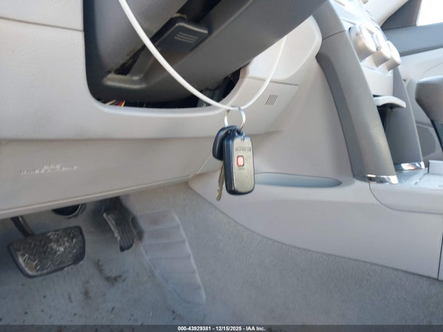 2010 TOYOTA CAMRY 4T1BF3EK8AU550006 Photo 10