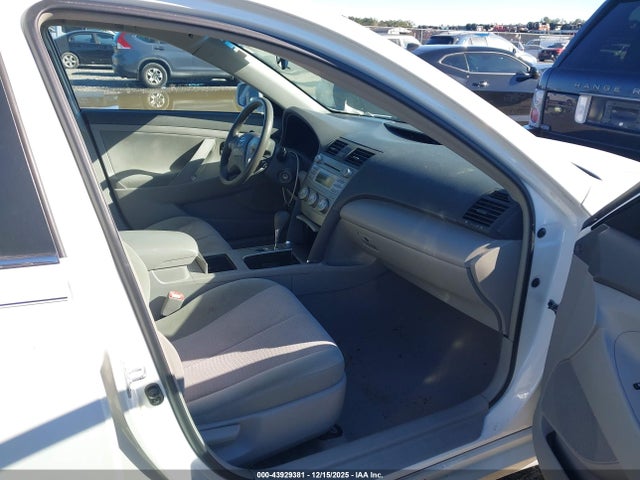 2010 TOYOTA CAMRY 4T1BF3EK8AU550006 Photo 4