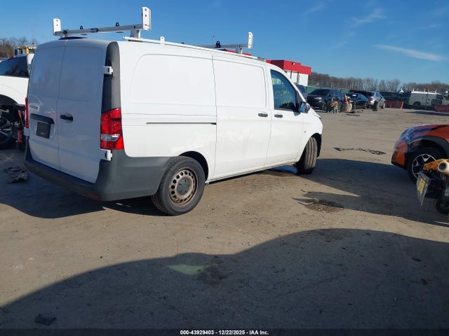 2022 Mercedes-benz Metris მანქანა იყიდება აუქციონზე, vin: W1YV0BEY5N3963591, აუქციონის ნომერი: 43929403