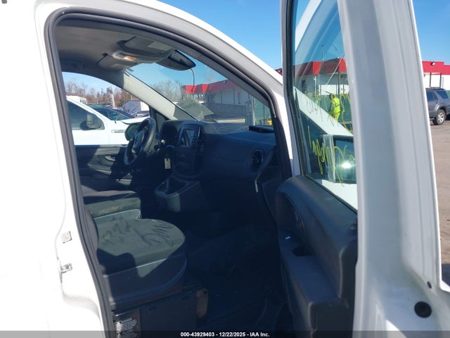 2022 Mercedes-benz Metris მანქანა იყიდება აუქციონზე, vin: W1YV0BEY5N3963591, აუქციონის ნომერი: 43929403