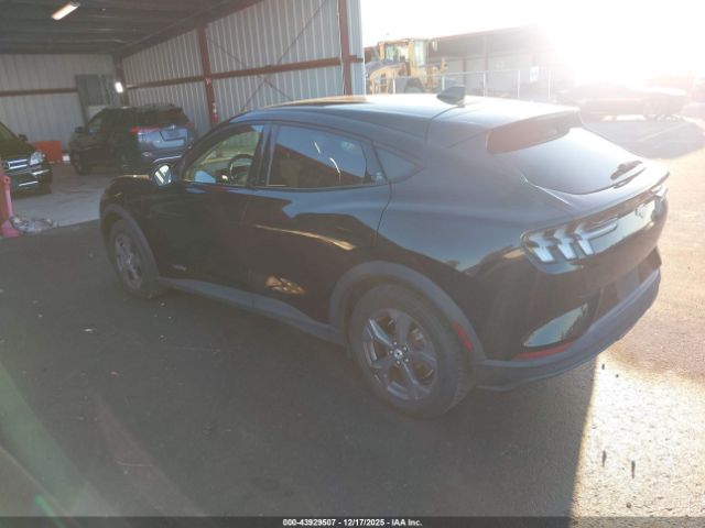 2022 FORD MUSTANG MACH-E 3FMTK1RM3NMA44478 Photo 2