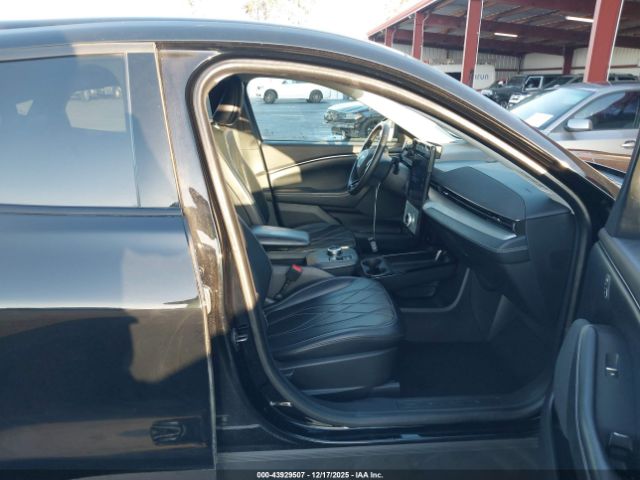 2022 FORD MUSTANG MACH-E 3FMTK1RM3NMA44478 Photo 4