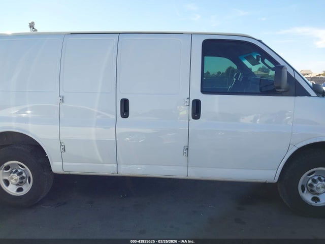 1GCWGAFPXK1171755 Chevrolet Express 2500 Work Van