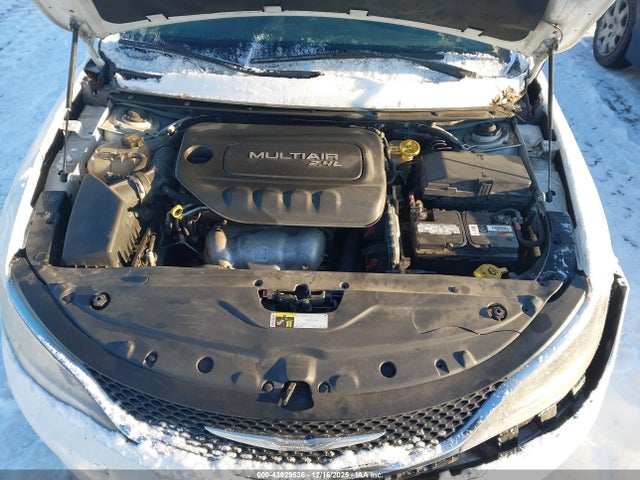 Продаж на аукціоні авто 2015 Chrysler 200 Limited, vin: 1C3CCCAB4FN628956, номер лоту: 43929536