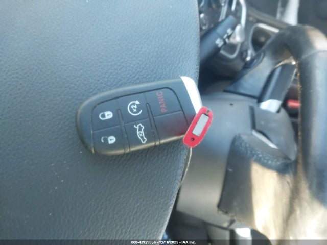 Продаж на аукціоні авто 2015 Chrysler 200 Limited, vin: 1C3CCCAB4FN628956, номер лоту: 43929536