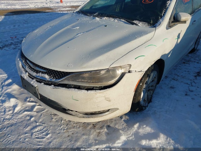 Продаж на аукціоні авто 2015 Chrysler 200 Limited, vin: 1C3CCCAB4FN628956, номер лоту: 43929536
