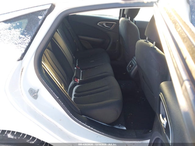 Продаж на аукціоні авто 2015 Chrysler 200 Limited, vin: 1C3CCCAB4FN628956, номер лоту: 43929536