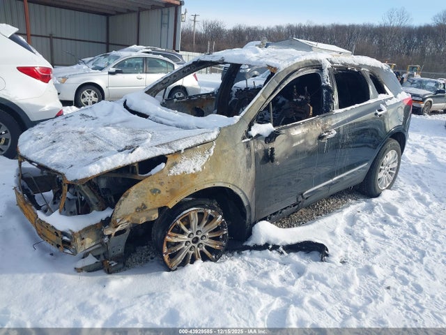 2018 CADILLAC XT5 1GYKNARS6JZ106836 Photo 1