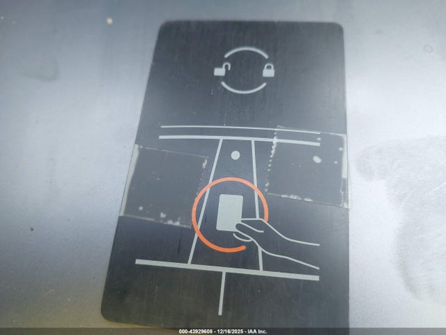 2023 TESLA MODEL 3 5YJ3E1EA2PF446992 Photo 10