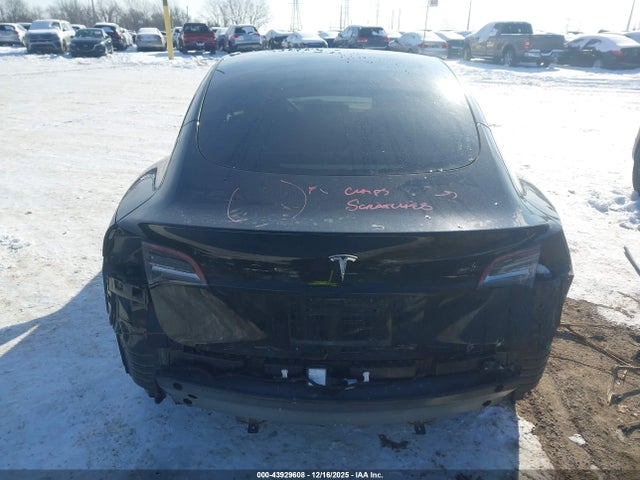 Tesla Model 3 Rear-wheel Drive 2023 5YJ3E1EA2PF446992 Image 16