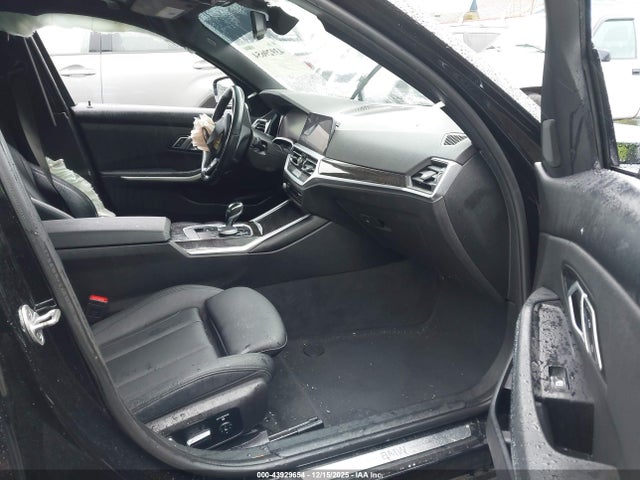 3MW5R7J07L8B24714 BMW 3 Series 330i Xdrive