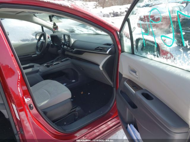 2022 TOYOTA SIENNA 5TDBRKEC7NS086151 Photo 4