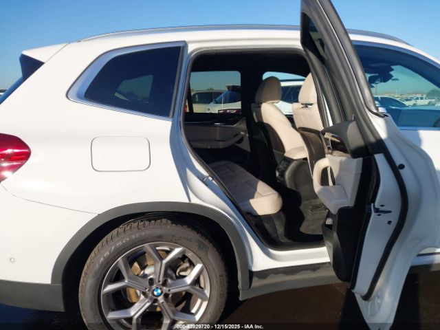 2021 BMW X3 5UXTY5C00M9G57804 Photo 7