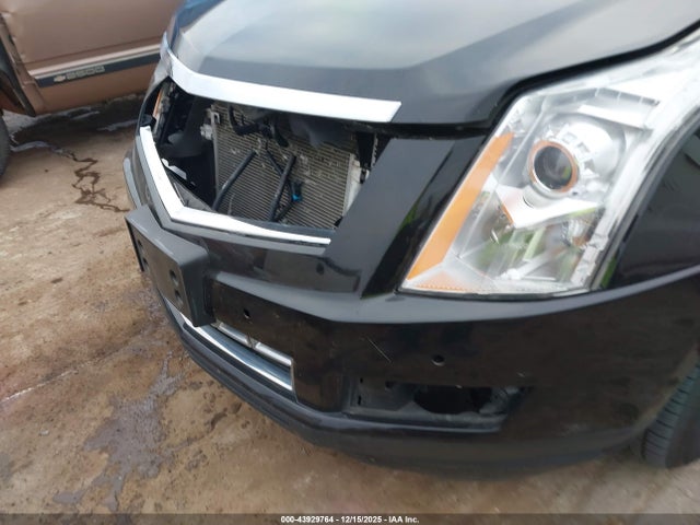 Auction sale of the 2015 Cadillac Srx Luxury Collection, vin: 3GYFNBE35FS631090, lot number: 43929764