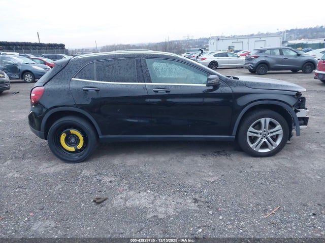 W1NTG4GB0LU029219 Mercedes-Benz Gla 250 4matic