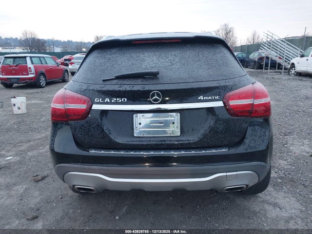 W1NTG4GB0LU029219 Mercedes-Benz Gla 250 4matic