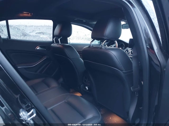 W1NTG4GB0LU029219 Mercedes-Benz Gla 250 4matic