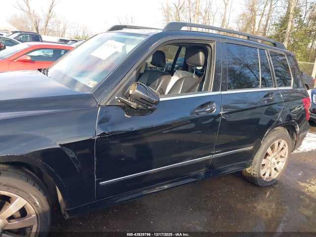 Продажа на аукционе авто 2011 Mercedes-benz Glk 350 4matic, vin: WDCGG8HB1BF555810, номер лота: 43929796