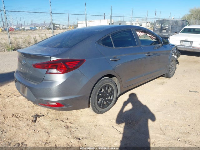 KMHD74LF4KU810842 Hyundai ELANTRA SE