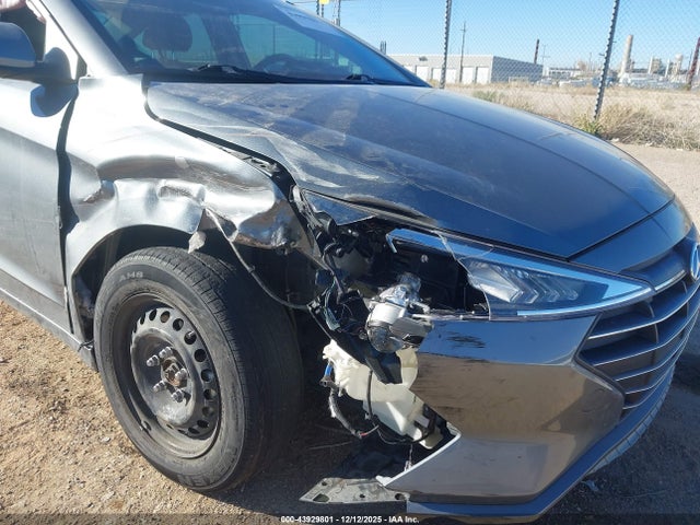KMHD74LF4KU810842 Hyundai ELANTRA SE