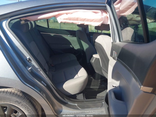 KMHD74LF4KU810842 Hyundai ELANTRA SE
