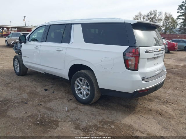 Chevrolet Suburban 2wd Lt 2024 1GNSCCKD2RR251359 Image 3