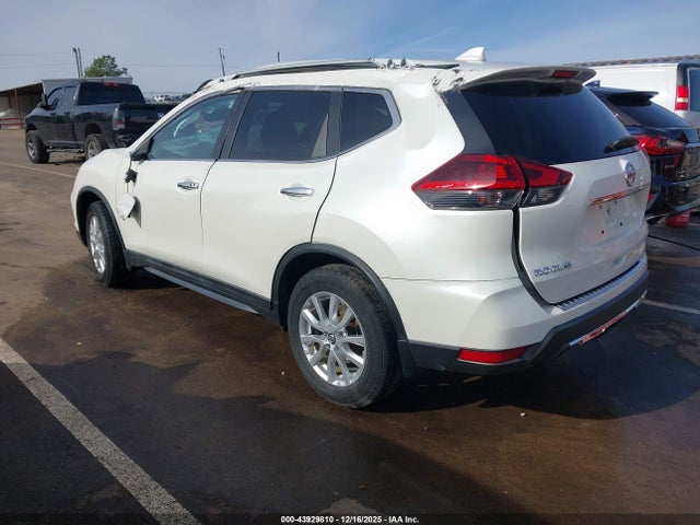 5N1AT2MT4JC814885 Nissan ROGUE SV