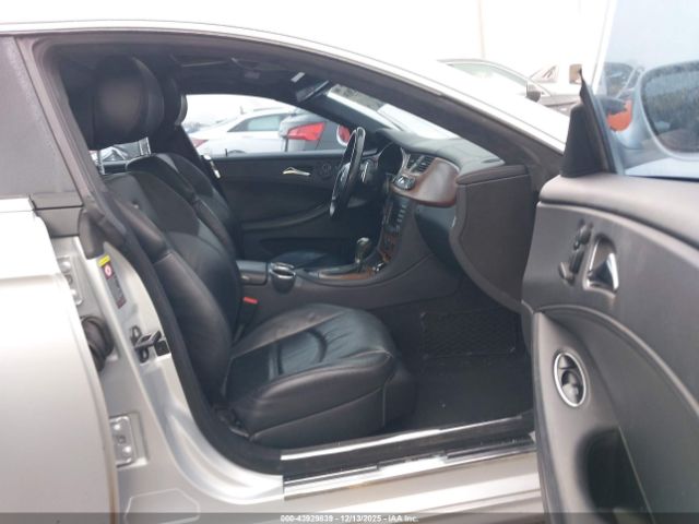 2008 MERCEDES-BENZ CLS 63 AMG WDDDJ77X88A131408 Photo 4