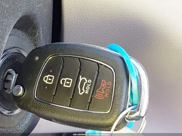 2019 HYUNDAI TUCSON KM8J23A48KU907488 Photo 10