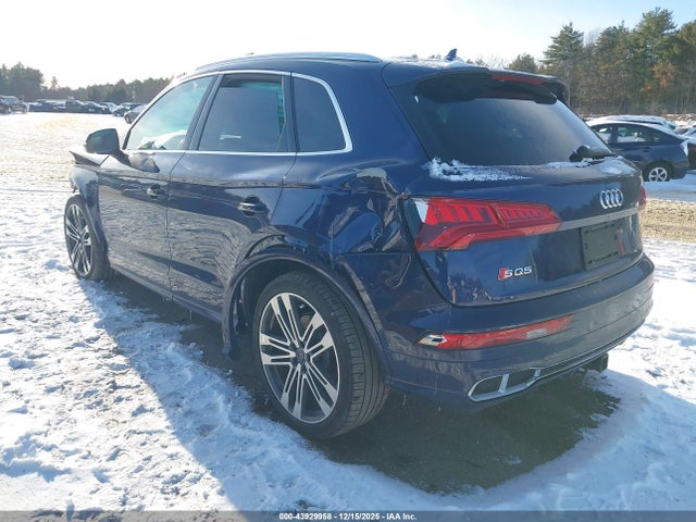 2018 AUDI SQ5 WA1C4AFY1J2112374 Photo 2