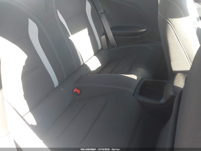 2022 CHEVROLET CAMARO 1G1FB1RXXN0118969 Photo 7