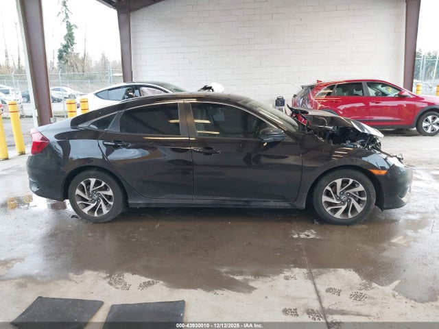 Honda CIVIC EX 2017 2HGFC2F75HH575205 Image 13
