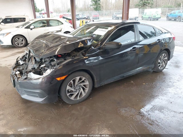 Honda CIVIC EX 2017 2HGFC2F75HH575205 Image 2