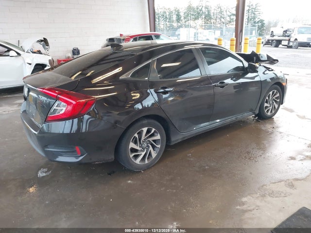 Honda CIVIC EX 2017 2HGFC2F75HH575205 Image 4