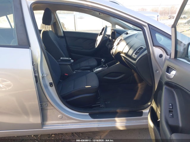 2018 Kia Forte Lx მანქანა იყიდება აუქციონზე, vin: 3KPFL4A71JE269069, აუქციონის ნომერი: 43930013
