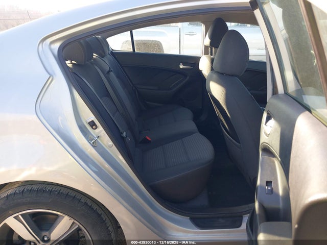 2018 Kia Forte Lx მანქანა იყიდება აუქციონზე, vin: 3KPFL4A71JE269069, აუქციონის ნომერი: 43930013