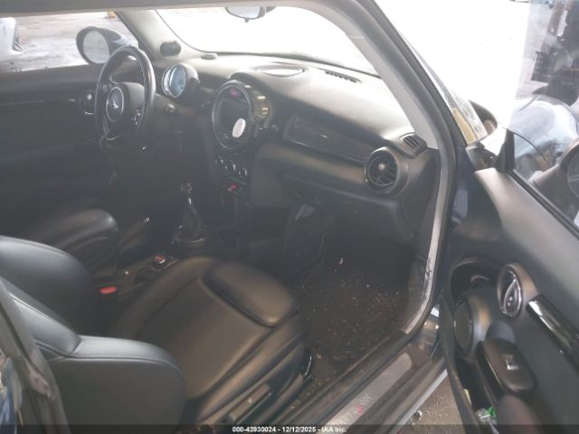 2016 MINI HARDTOP WMWXP7C59G3B49221 Photo 4