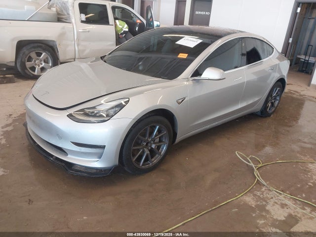 2018 TESLA MODEL 3 5YJ3E1EA0JF037445 Photo 1