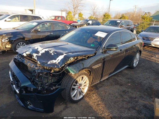 2022 JAGUAR XF SAJBL4GX9NCY90807 Photo 1