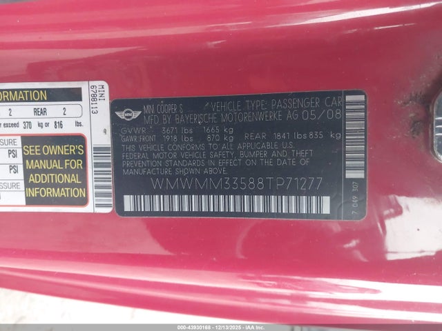 2008 MINI COOPER S CLUBMAN WMWMM33588TP71277 Photo 8