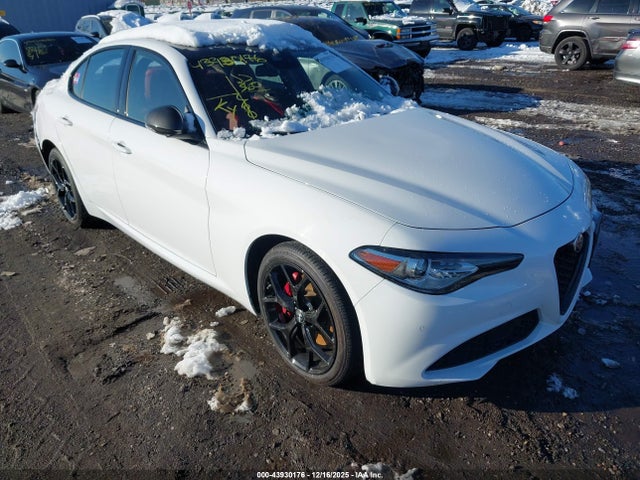 2021 ALFA ROMEO GIULIA ZARFANBNXM7648087