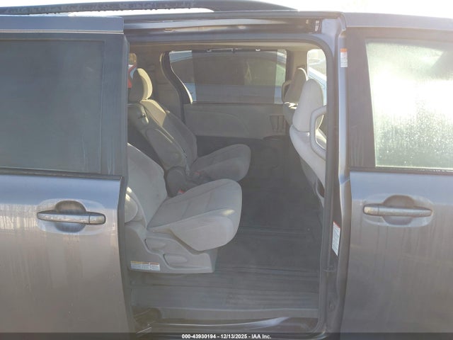 Toyota Sienna 2015 5TDKK3DC4FS669211 Image 22