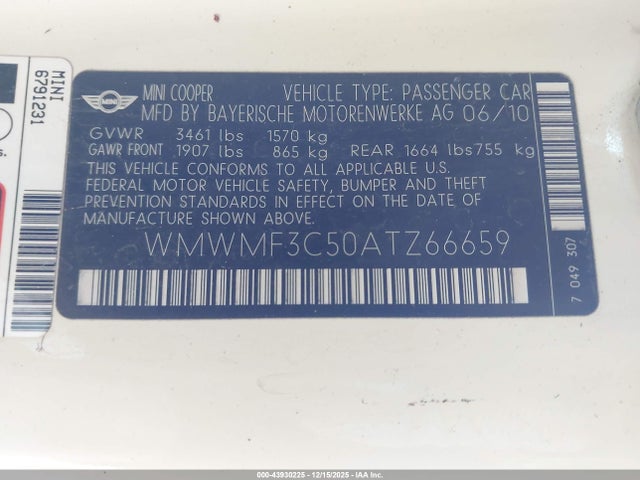 2010 MINI COOPER WMWMF3C50ATZ66659 Photo 8