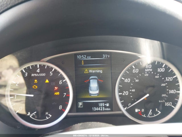Продаж на аукціоні авто 2018 Nissan Sentra S, vin: 3N1AB7AP5JY321335, номер лоту: 43930274