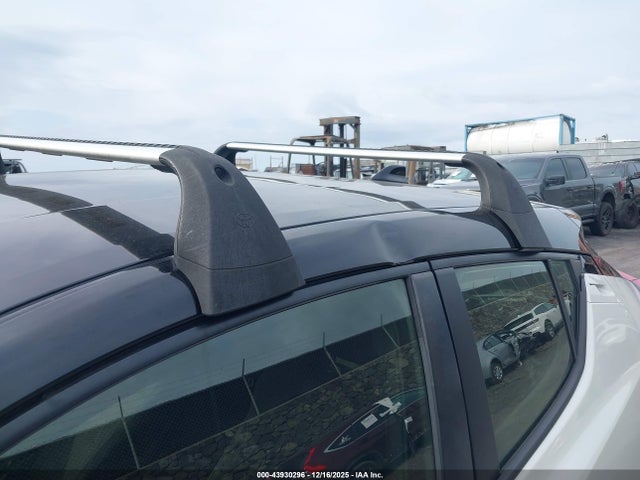 JTNKHMBX0K1026142 Toyota C-HR XLE