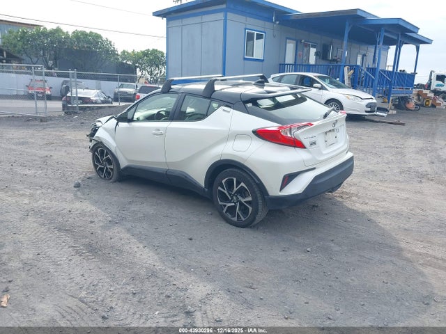 2019 TOYOTA C-HR JTNKHMBX0K1026142 Photo 2